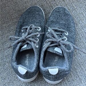 Allbirds barely worn